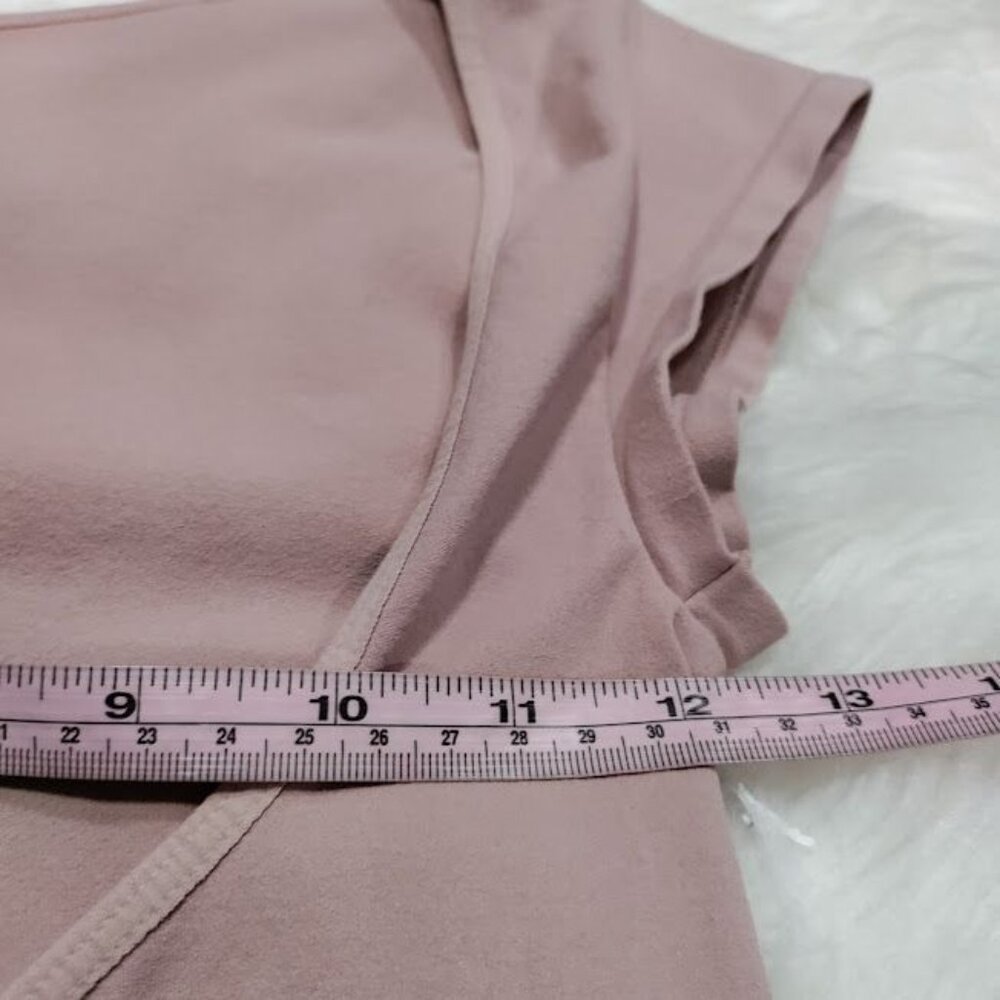 Intimately Let Go Shortie Romper Mauve Short Sleeve Deep V-Back Bodysuit Size XS - Picture 8 of 10